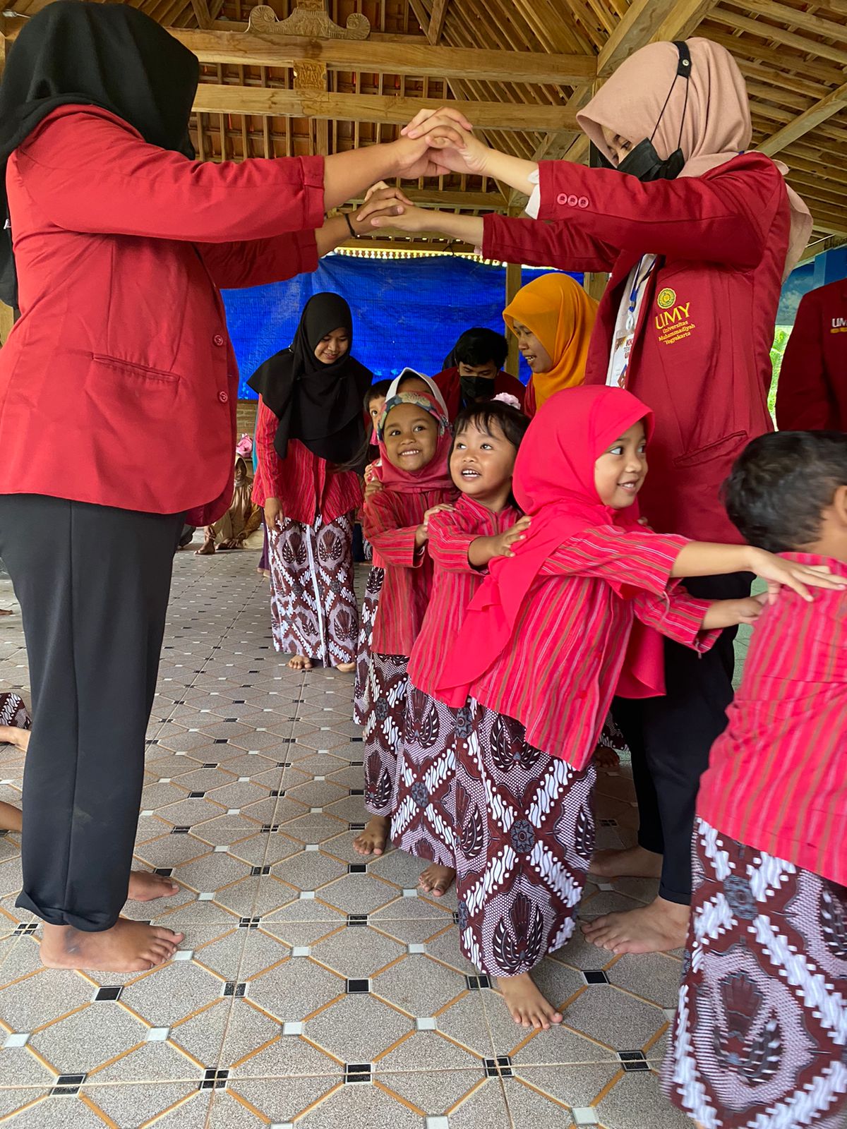 Ajarkan Budaya Jawa : KB Melati Sindon Gelar Kamis Pahingan